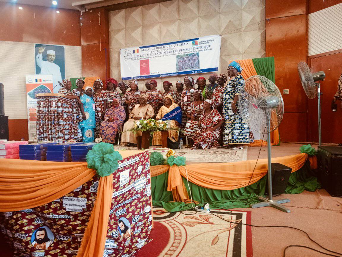 Lancement de la Bible de méditations par les femmes d'Afrique